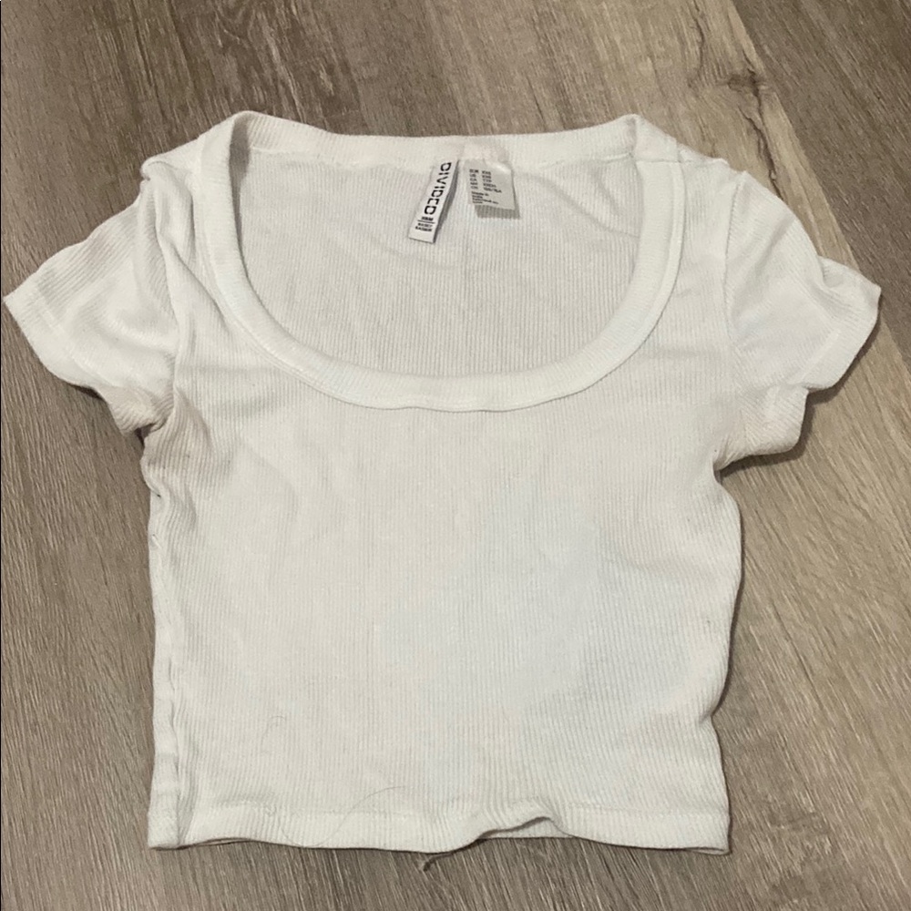 Divided White Ribbed Crop Top